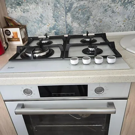 アパート Lovely テキルギオル